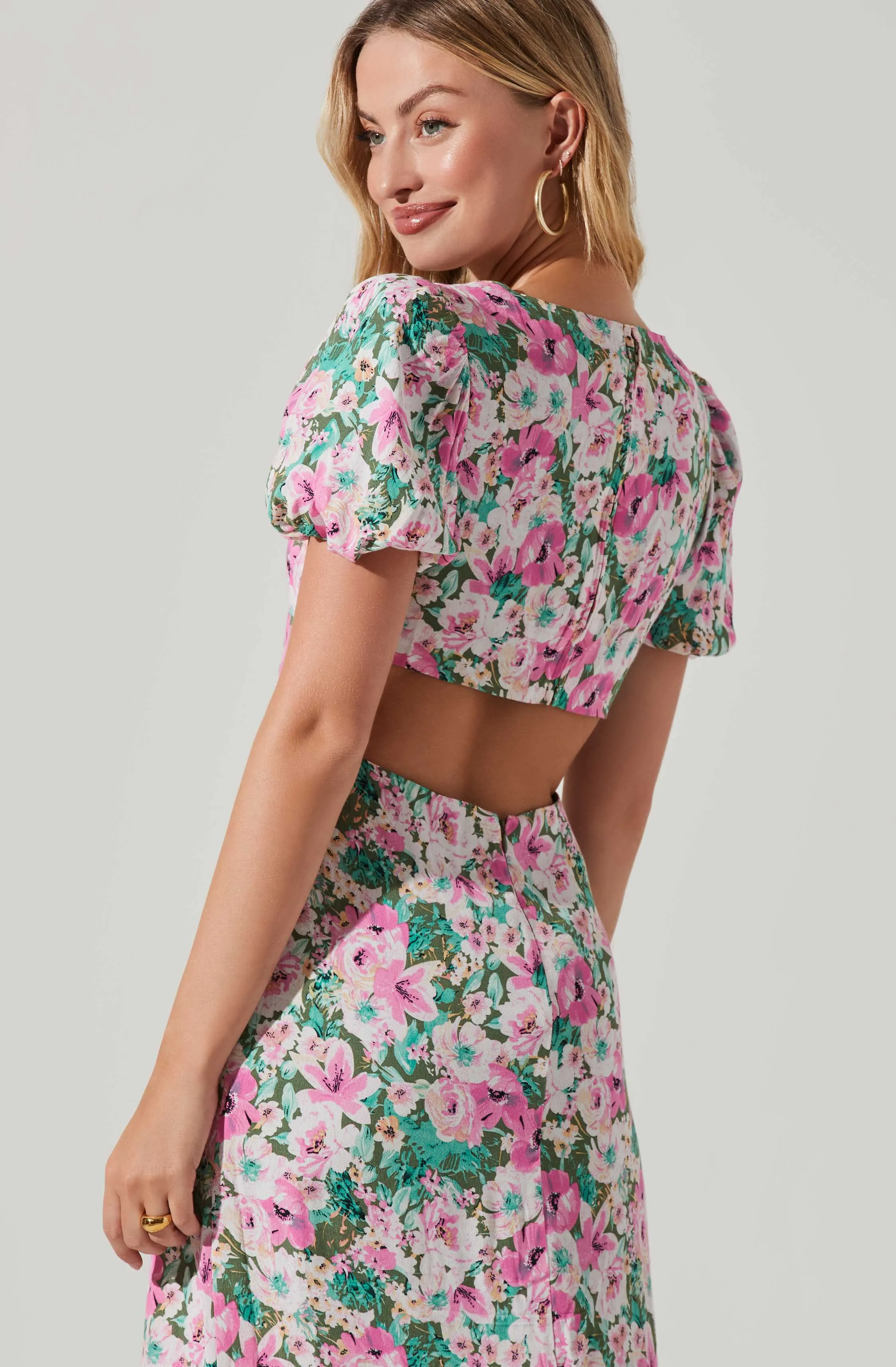 Dayanara Floral Puff Sleeve Midi Dress