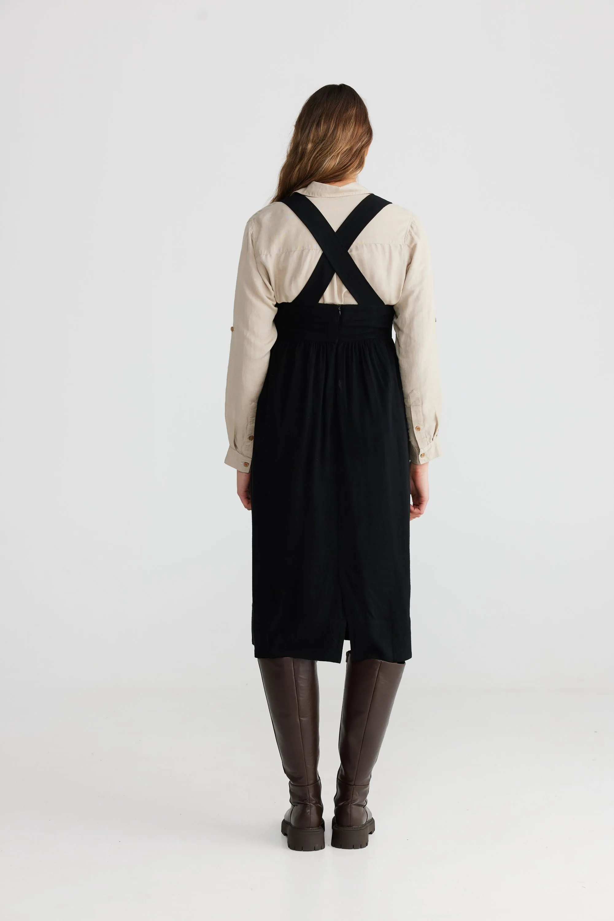 Sutton Pinafore (Black)