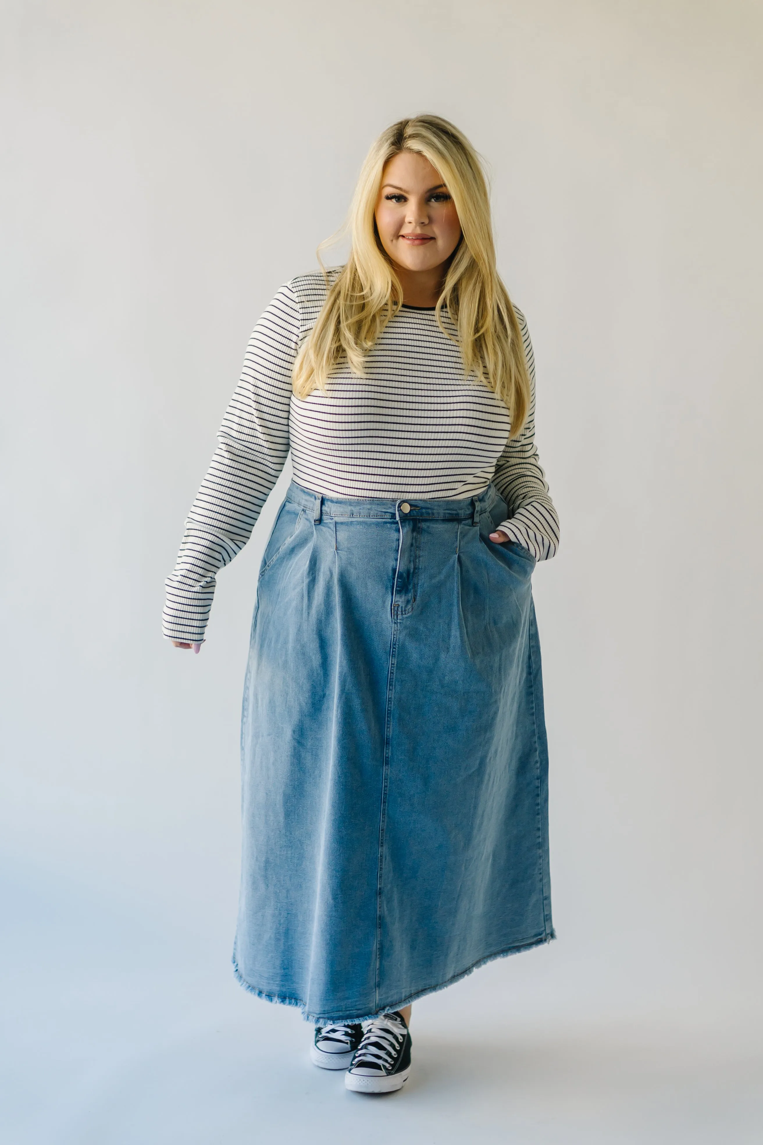 Sure! Here’s a more optimized title for the product:

Waleska Denim Pleated Maxi Skirt - Elegant, Versatile & Flattering Design