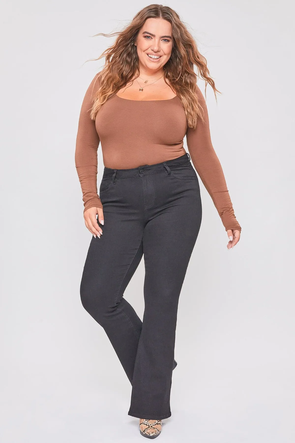 Women's  Plus Size Basic Flare Jeans