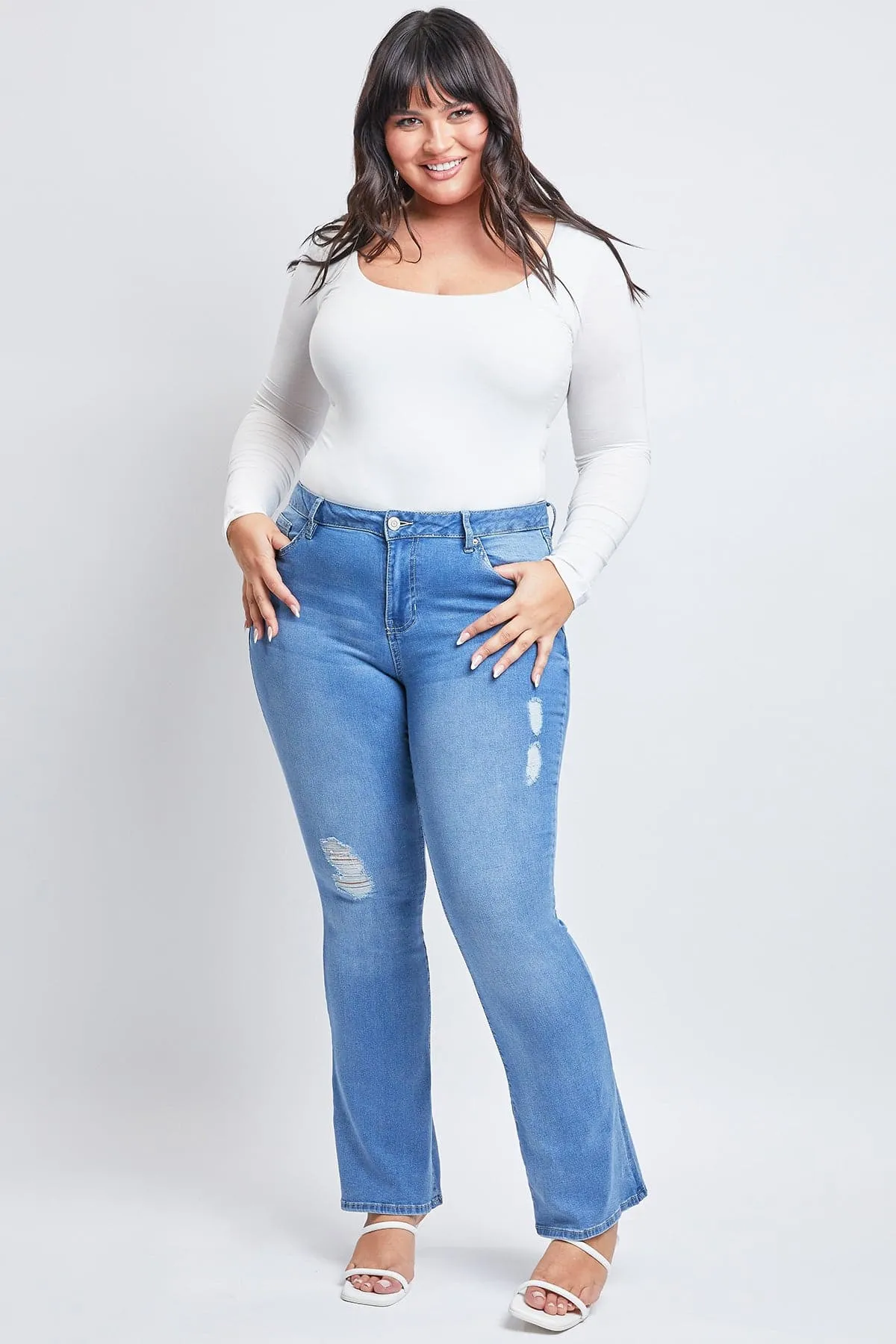 Women's  Plus Size Basic Flare Jeans